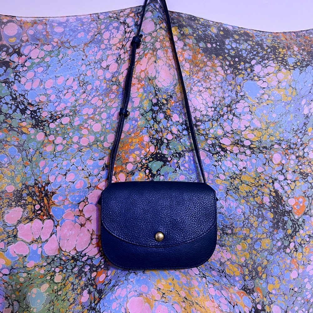 Lindquist Object Po in discontinued Tidal Blue